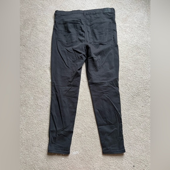 American Eagle Black Hi-Rise Jegging - Picture 5 of 7